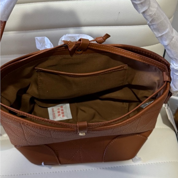 -Not- Coach Tan Leather Hello Kitty Crossbody - Picture 8 of 12